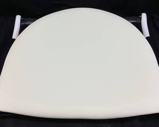 IDESK 6 POMMERAC WHITE CHAIR BACK