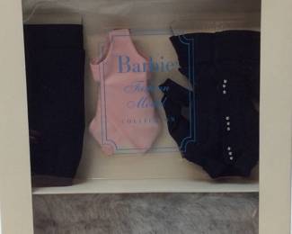 BARBIE LUNCH AT THE CLUB FASHION