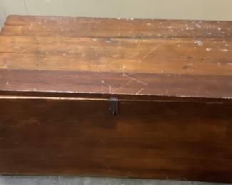 VTG. WOODEN BLANKET CHEST