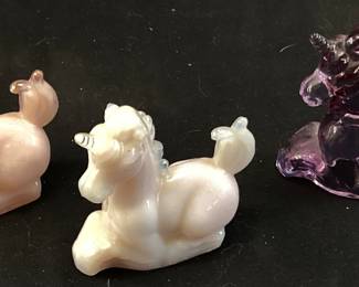 3 VTG. VASELINE GLASS UNICORNS