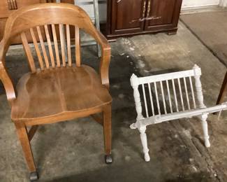 CHAIR, MAGAZINE RACK