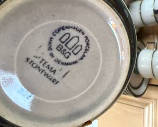  Bing & Grondahl Tema Pattern Porcelain Stoneware Dinnerware Set