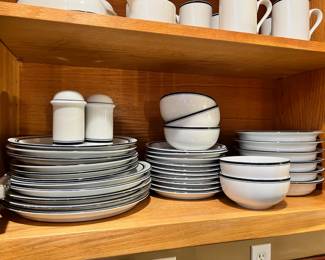 Dansk Bistro Dinnerware Set