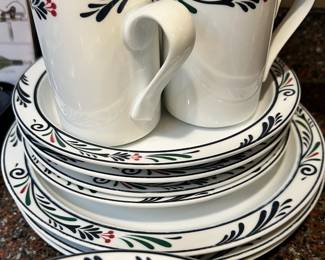 Dansk Bistro Dinnerware Set