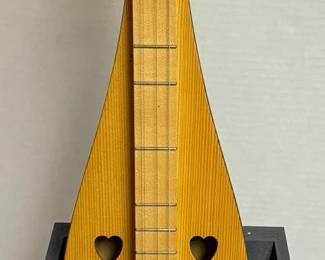 Apple Creek 4 String Dulcimer