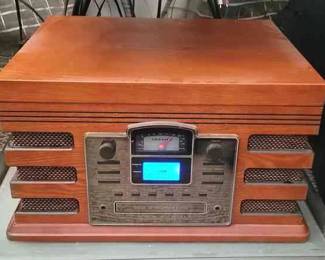 Crosley Radio W CD And Record Player