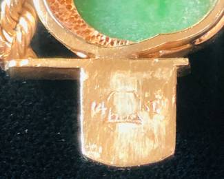 14k gold heavy  jade bracelet 