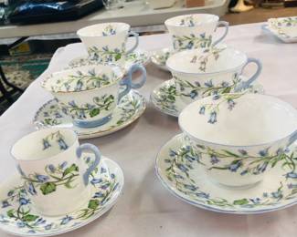 6 Shelley China Cup and Saucer lot Harebell pattern 