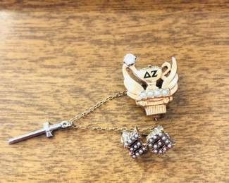 14k gold diamond seed pearls pin 