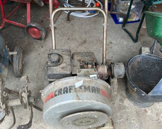 Leaf blower
