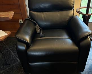 Perfect, new power lift chair!