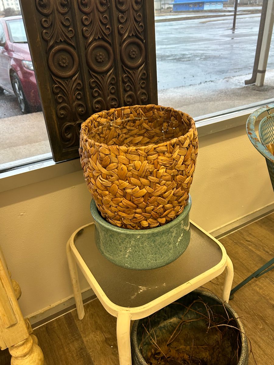 Moving On in Jacksonville Warehouse Sale starts on 1/26/2024