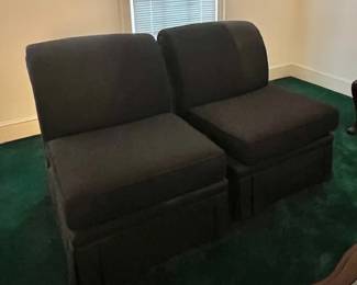 2 matching chairs