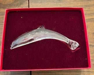 Baccarat dolphin