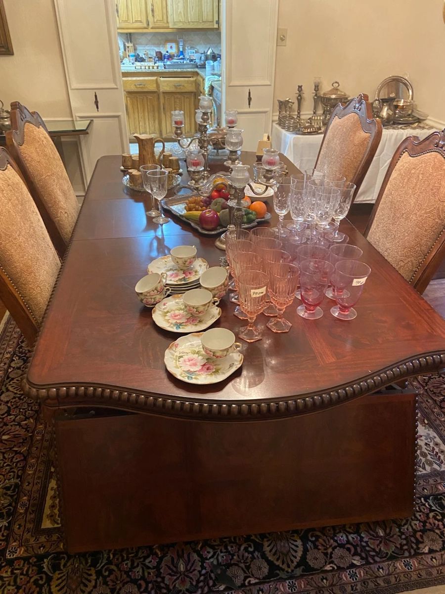 Futures Past Great North Dallas Estate Sale! starts on 1/25/2024