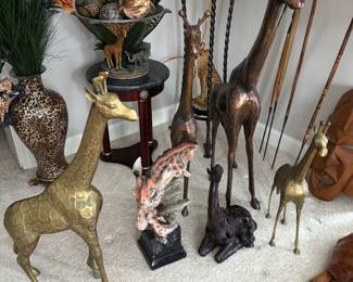 These brass giraffes are amazing!