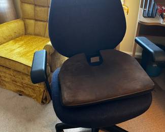 Rolling Desk Chair