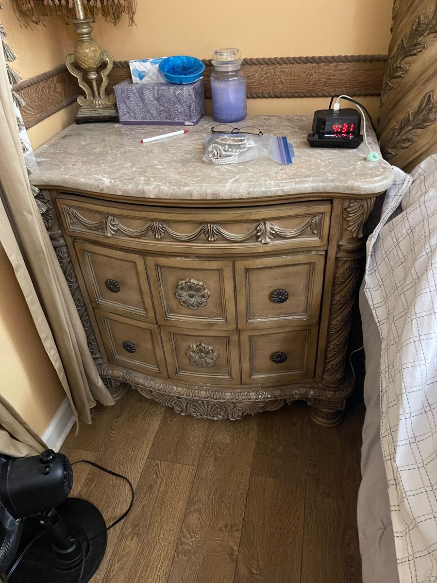 Collierville estate sale furniture & more starts on 2/9/2024