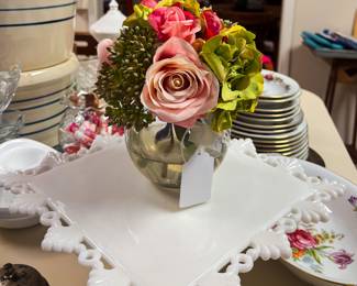 Vintage Cake Stand with The French Bee Flowers on Top