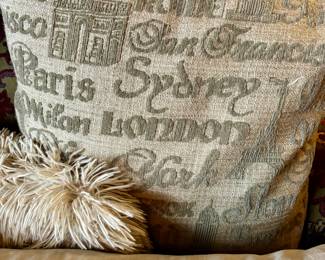 Decorative Throw Pillows