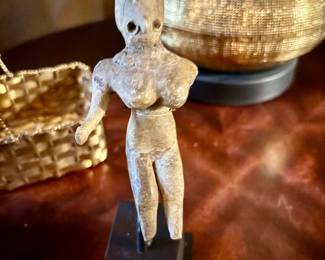 Mini Abstract Figure