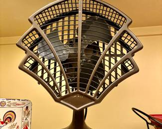 Collectible Vintage Art Deco Desk Fan
