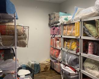 Bedding and Decorative Pillows