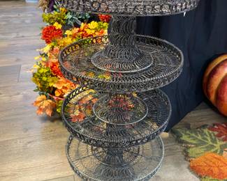 4 Tier plate stand