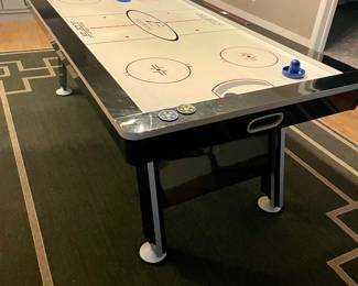 Air hockey game