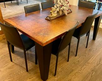 Oiōs Metals table with Nova finish