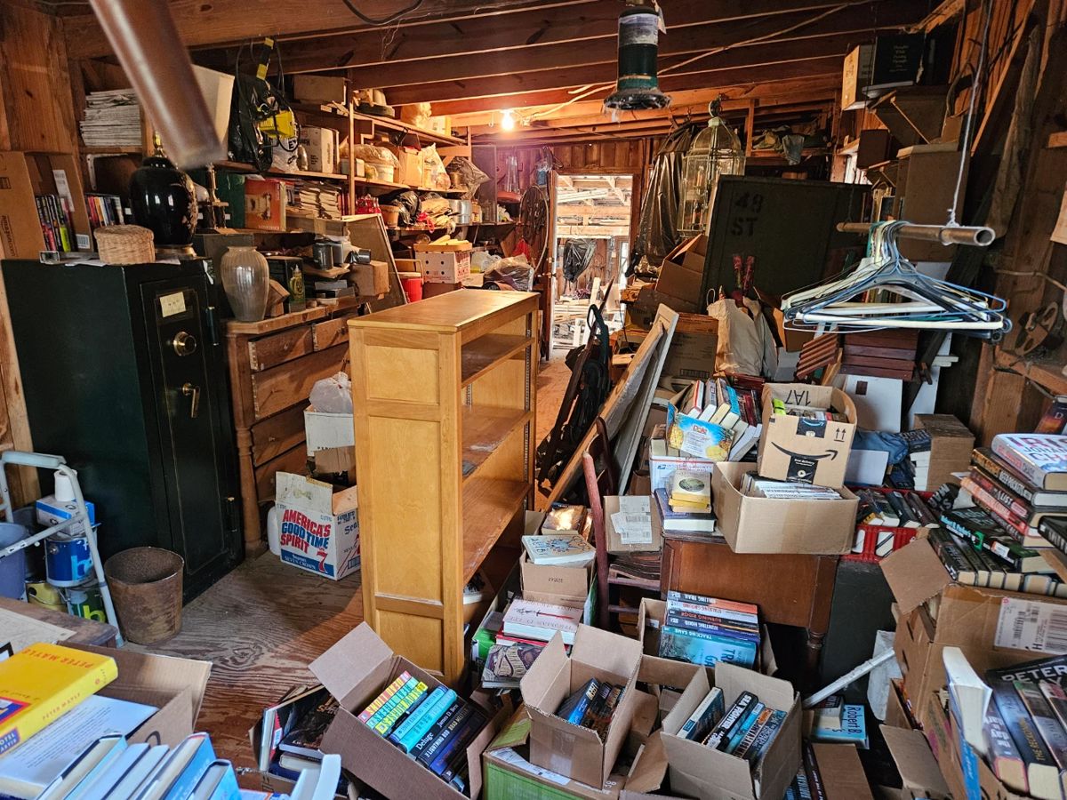 Diggers Paradise Shop! Barns! Woodworking!... starts on 2/1/2024