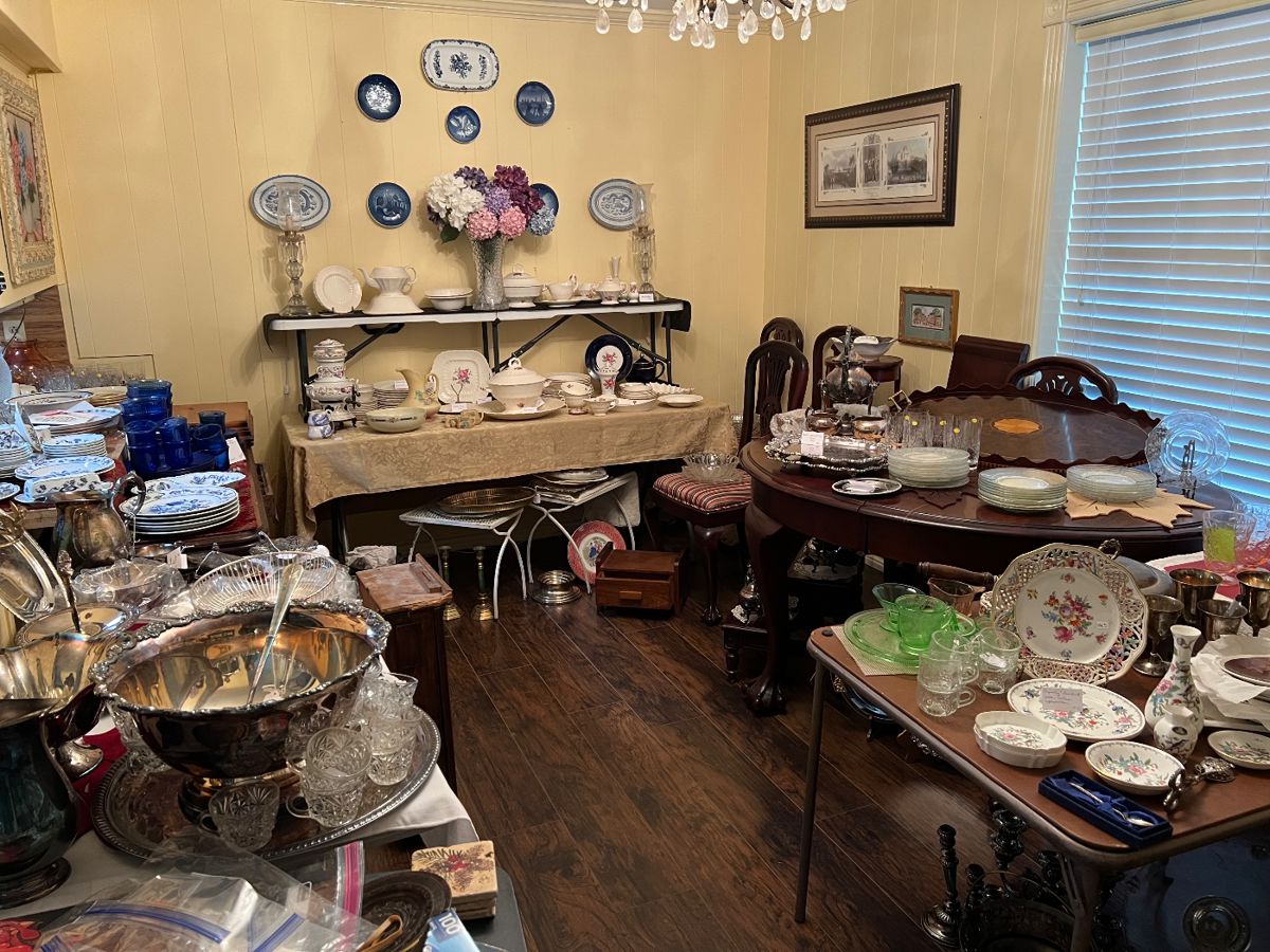 SWANN ESTATE SALES 50 OFF in Mesquite, TX starts on 1/26/2024