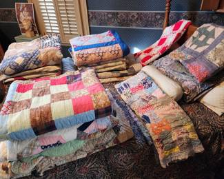 Vintage Handmade Quilts