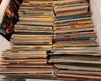 Huge Collection of Vintage Postcards (Different states)