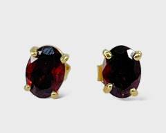 Fine 14K Yellow Gold 7mm Garnet Stud Earrings
