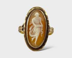 Fine Fine Antique 10K Yellow Gold Shell Cameo Ring Size 7
