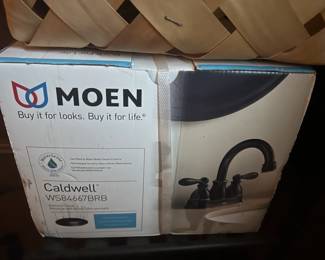Moen Caldwell Matte Black 2-handle Bathroom Sink Faucet w/Drain WS84667BRB with drain brand new in box