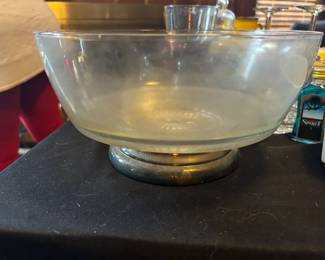 Vintage 1940s 1950s Clear Glass Large Huge Bowl Silver Plate Base Bottom Pedestal Like Retro Heavy Dessert Salad Representation Display