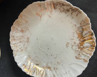 Mid 20th Century Plate With Gold Gilt Decor