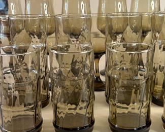 Vintage Libbey Mocha Swirl Glass Set of 25
Disclosures: This set is in excellent condition with no signs of wear. (Please see the pictures for details.)
Dimensions:
Tumblers Quantity 7: Top Circumference 2.5" x 6.75" Height x Bottom Circumference 2.5"
Juice Glasses Quantity 5: Top Circumference 3" x 5.25" Height x Bottom Circumference 2.5"
Tall Wine Goblets Quantity 7: Top Circumference 3" x 8.25" Height x Bottom Circumference 2.5"
Short Wine Goblets Quantity 6: Top Circumference 2.5" x 6.5" Height x Bottom Circumference 2.25"