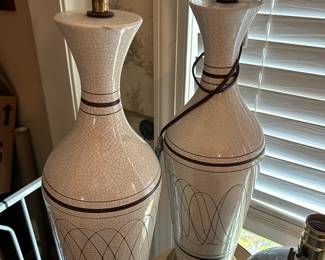 Pair of 1960s to 1970s ceramic and brass vase form table lamps with a faux craquelure finish and sine wave and band decoration,