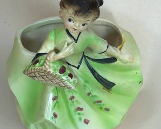 Vintage 1970s Vintage Figurine Planter Young Girl with Basket
- minor chips due to normal wear of a piece this age, and her shoulder was well repaired with glue. See photos for details.
Dimensions: Approximately 6" Height x 4.5" Width x 4" Deep
Weight: 1.1 Pounds