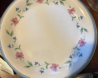 NEWCOR BLUE & WHITE PATTERN #6031 PRELUDE 7 3/4" SALAD PLATE