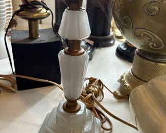 Art Deco Satin Frosted Glass Table Boudoir Lamp 1920's
