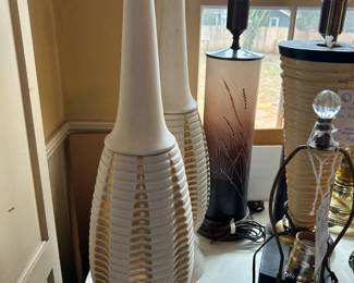Pair of Mid Century Modern White and Gold Ribbed Table Lamp 33.5 inch