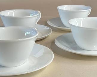 Vintage Corelle Winter Frost White Frost Hook Handle Cups & Saucers Set of 4 (8 Pcs)
This set was purchased new in the 1960s and remained with the original owner. She is downsizing and is now available for purchase.
Disclosures: This set is in excellent condition with no signs of wear. (Please see the pictures for details.)
Dimensions:
Saucers: 6.25" Circumference x .75" Height
Cups: 4" Top Circumference x 2" Bottom Circumference x 4.5" Depth with Handle x 2.25" Height
Weight: 2.5 Pounds (set weight)