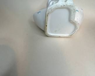 Vintage 1970s Baby with Moon featuring Blue Stars Shower Planter - minor chips due to normal wear of a piece this age. See photos for details.
Dimensions: Approximately 5" Height x 5" Width x 2.5" Deep
Weight: 8.4 ounces