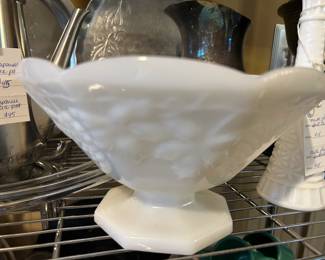 Anchor Hawking Milk Glass Fruit Bowl