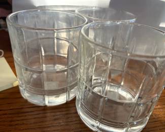 anchor hocking machester rocks glass with mark