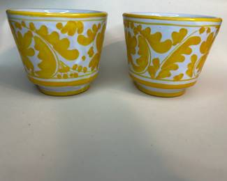 Vintage 1970s Yellow Flower Pots Made in Italy - minor chips due to normal wear of a piece this age. See photos for details.
Dimensions: Approximately 3" Height x 4" Top Diameter x 2" Bottom Diameter
Weight: 1.1 Pounds